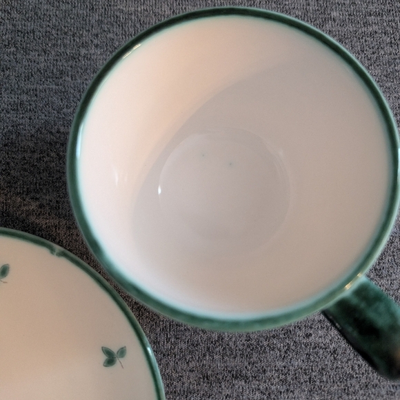 Gmundner Keramik Scattered Flowers/Streublumen Cup & Saucer, VG - Picture 3 of 6